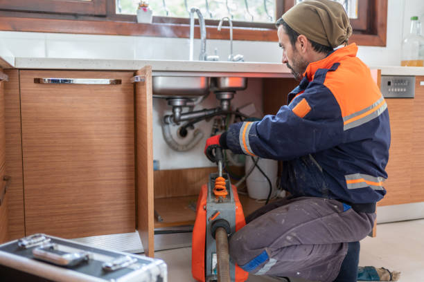 Professional Plumbing in Three Oaks, FL